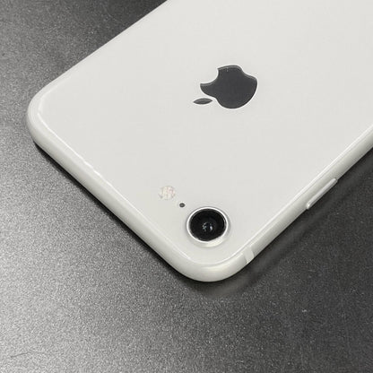 【全額返金保証】【最速発送】Apple iPhone iPhone 8 64GB シルバー Softbank 白ロム 動作確認済 73%