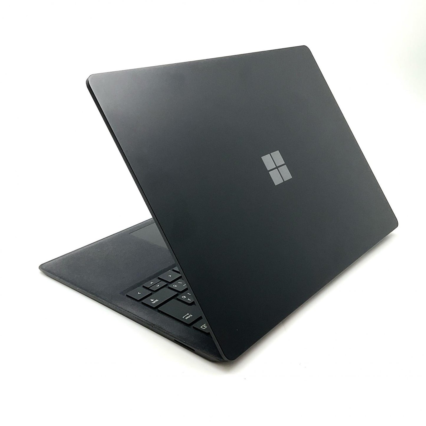 【全額返金保証】【最速発送】Microsoft Surface Laptop 2 1769 Intel(R) Core(TM) i7-8650U CPU @ 1.90GHz 2.11GHz 8GB M.2 SSD 256GB 88.6% 動作確認済