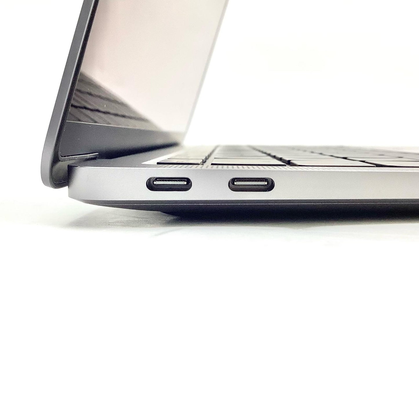 【全額返金保証】【最速発送】Apple MacBook Air 13.3インチ 2020 Apple M1 8GB SSD 512GB スペースグレイ 98% 動作確認済