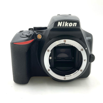 【全額返金保証】【最速発送】Nikon デジタル一眼 D3500 ボディ ブラック 美品 動作確認済