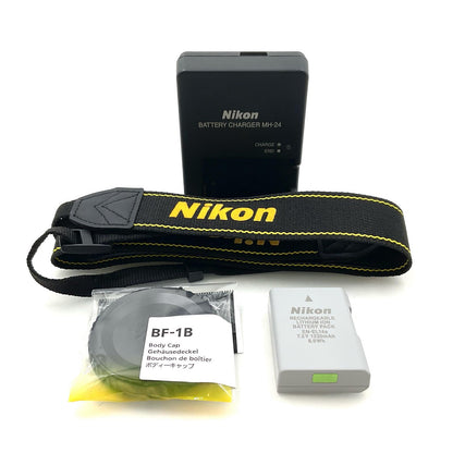 【全額返金保証】【最速発送】Nikon デジタル一眼 D3500 ボディ ブラック 美品 動作確認済