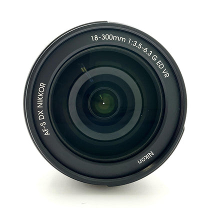 【全額返金保証】【最速発送】Nikon AF-S DX NIKKOR 18-300mm f/3.5-6.3G ED VR 美品 動作確認済