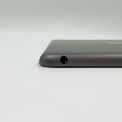【全額返金保証】【最速発送】Apple iPad iPad 10.2インチ 第8世代 32GB スペースグレイ Wi-Fi 動作確認済
