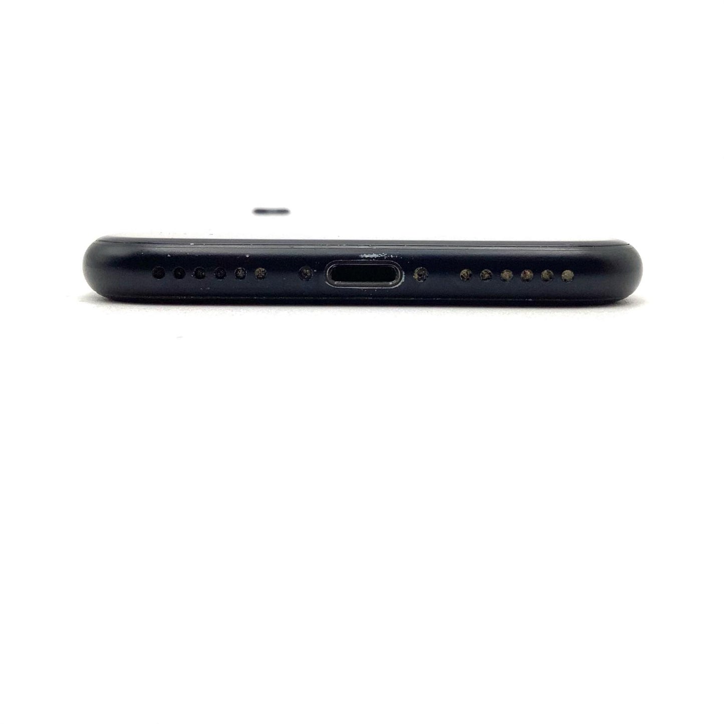 【全額返金保証】【最速発送】Apple iPhone iPhone SE（第3世代） 64GB ミッドナイト au 白ロム 動作確認済 82%