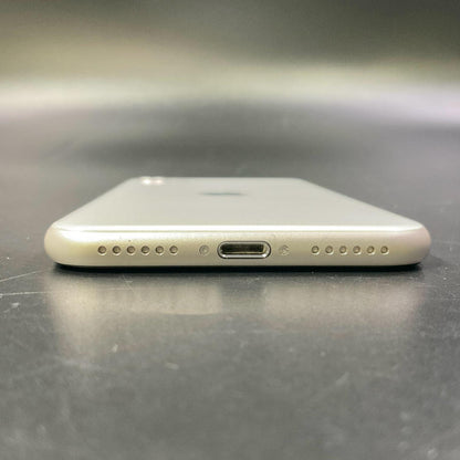 【全額返金保証】【最速発送】Apple iPhone iPhone SE（第3世代） 64GB スターライト Softbank 白ロム 動作確認済 84%