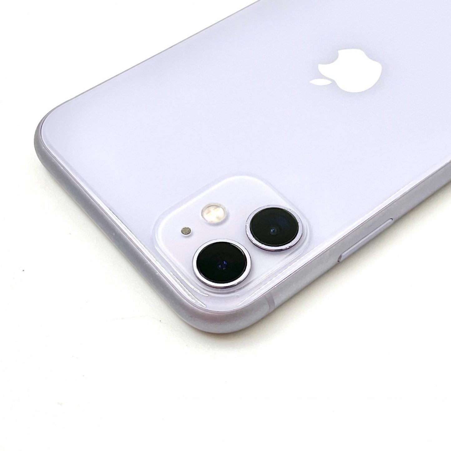 【全額返金保証】【最速発送】Apple iPhone iPhone 11 64GB パープル Softbank 白ロム 動作確認済 75%