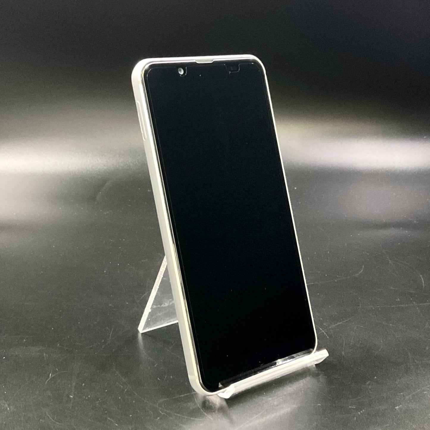 【全額返金保証】【最速発送】SHARP AQUOS sence3 basic 32GB シルバー au SHV48 白ロム 動作確認済