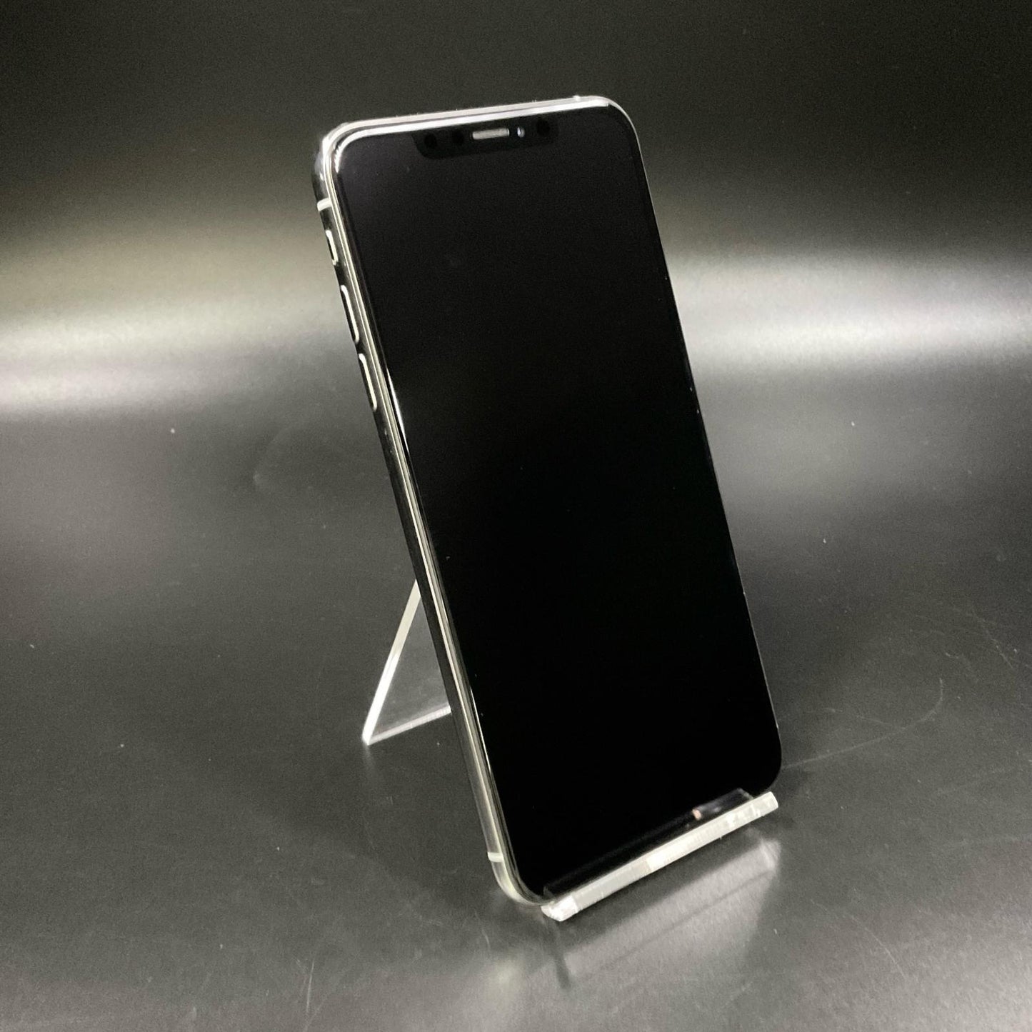 【全額返金保証】【最速発送】Apple iPhone iPhone XS Max 512GB シルバー docomo 白ロム 動作確認済 82%