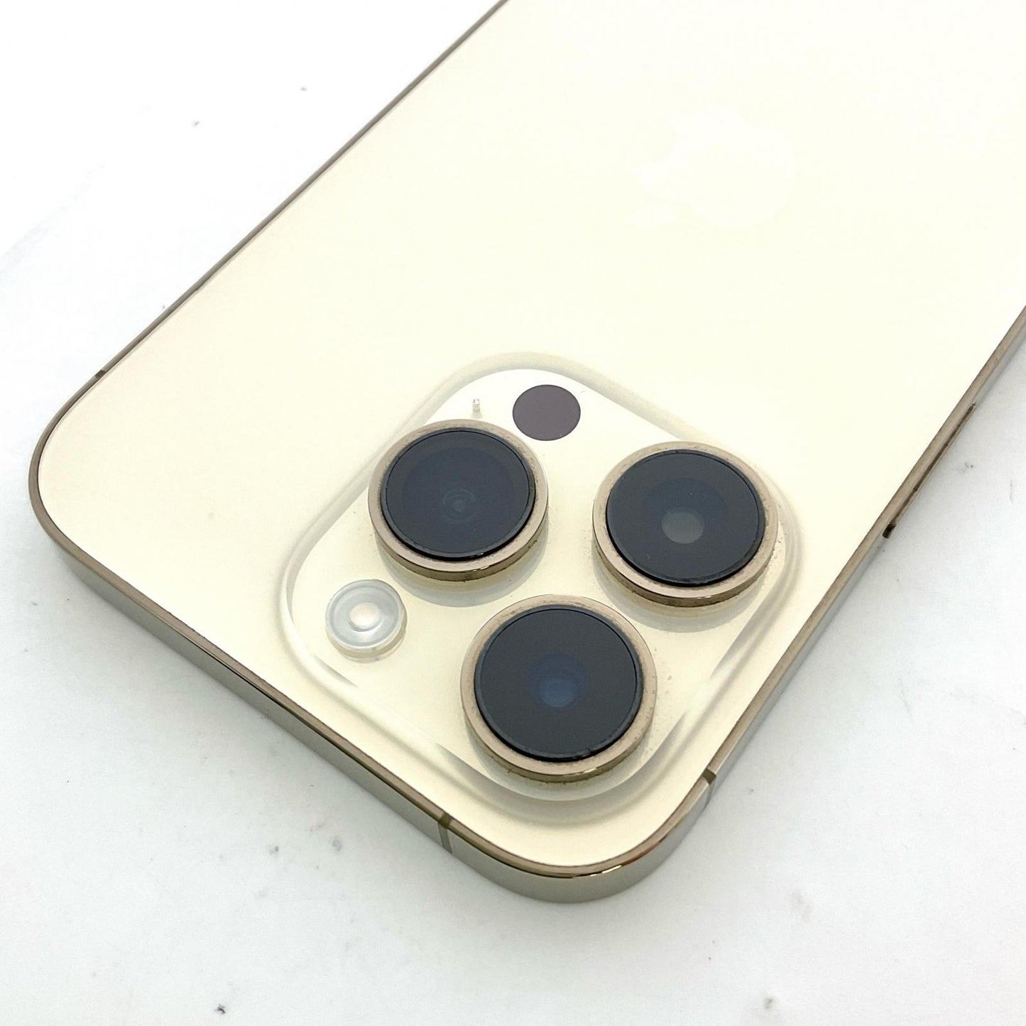 【全額返金保証】【最速発送】Apple iPhone iPhone 14 Pro 256GB ゴールド Softbank 美品 動作確認済 81%