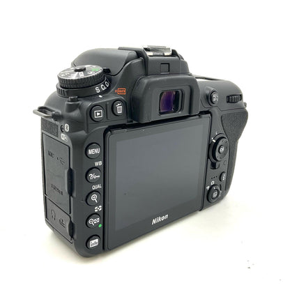 【全額返金保証】【最速発送】Nikon デジタル一眼 D7500 ボディ ブラック 美品 動作確認済