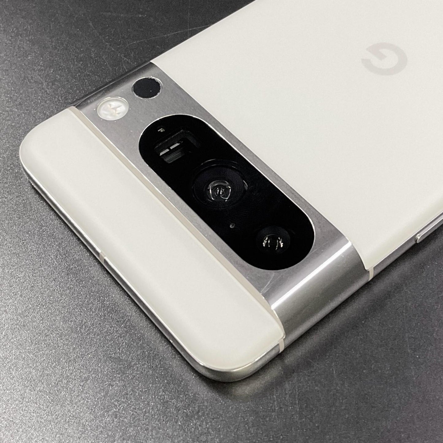 【全額返金保証】【最速発送】Google Pixel 8 Pro 256GB Porcelain SIMフリー GE9DP 白ロム 美品 動作確認済