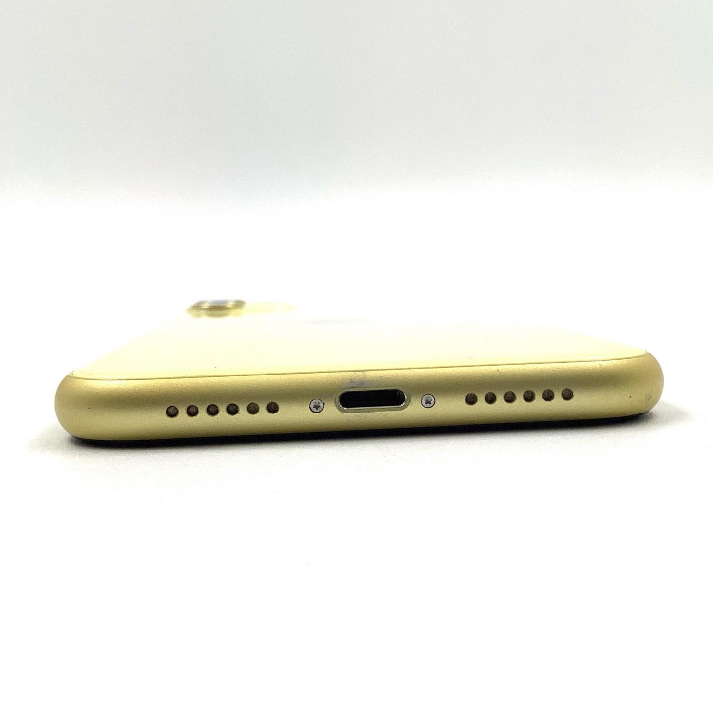 【最速発送】Apple iPhone iPhone 11 64GB イエロー Softbank 白ロム【難有】 95%