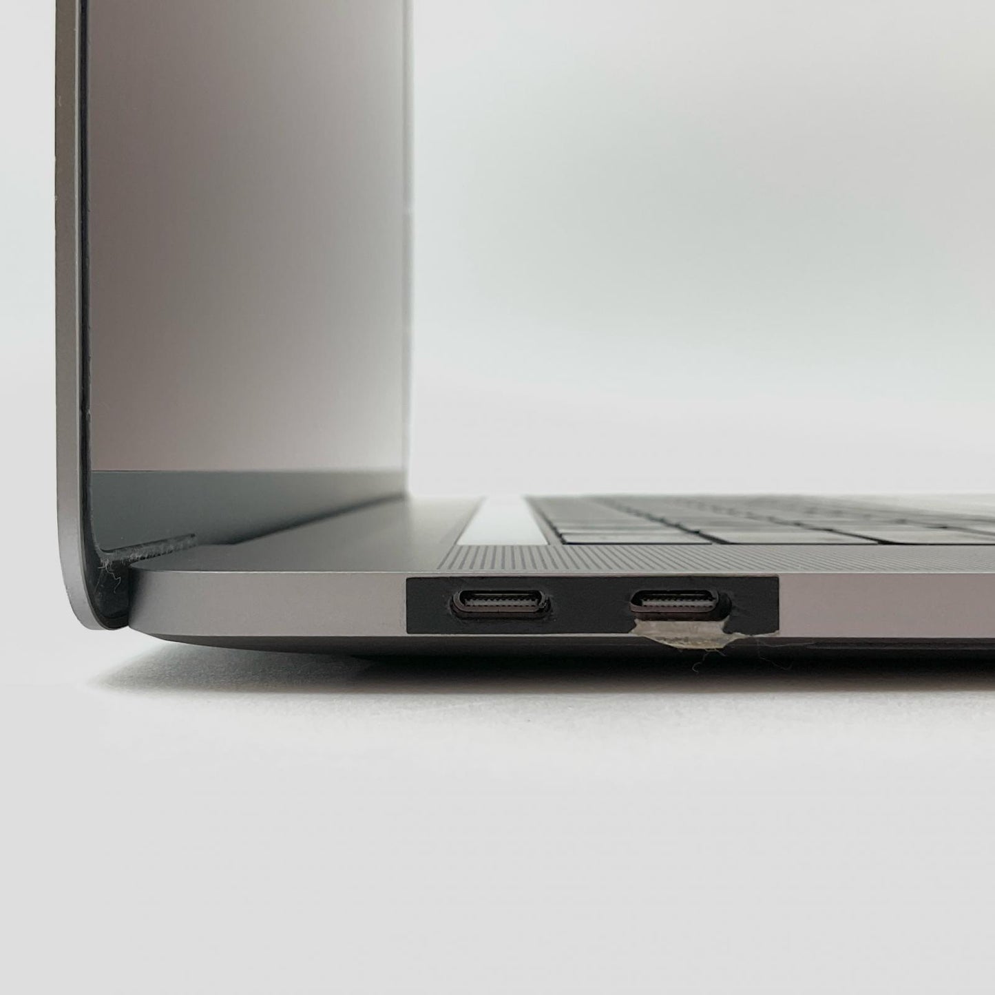【全額返金保証】【最速発送】Apple MacBook Pro 15インチ 2017 Intel Core i7 16GB SSD 512GB スペースグレイ 動作確認済