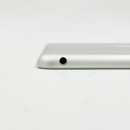 【最速発送】Apple iPad iPad 10.2インチ 第9世代 256GB シルバー Wi-Fi【難有】