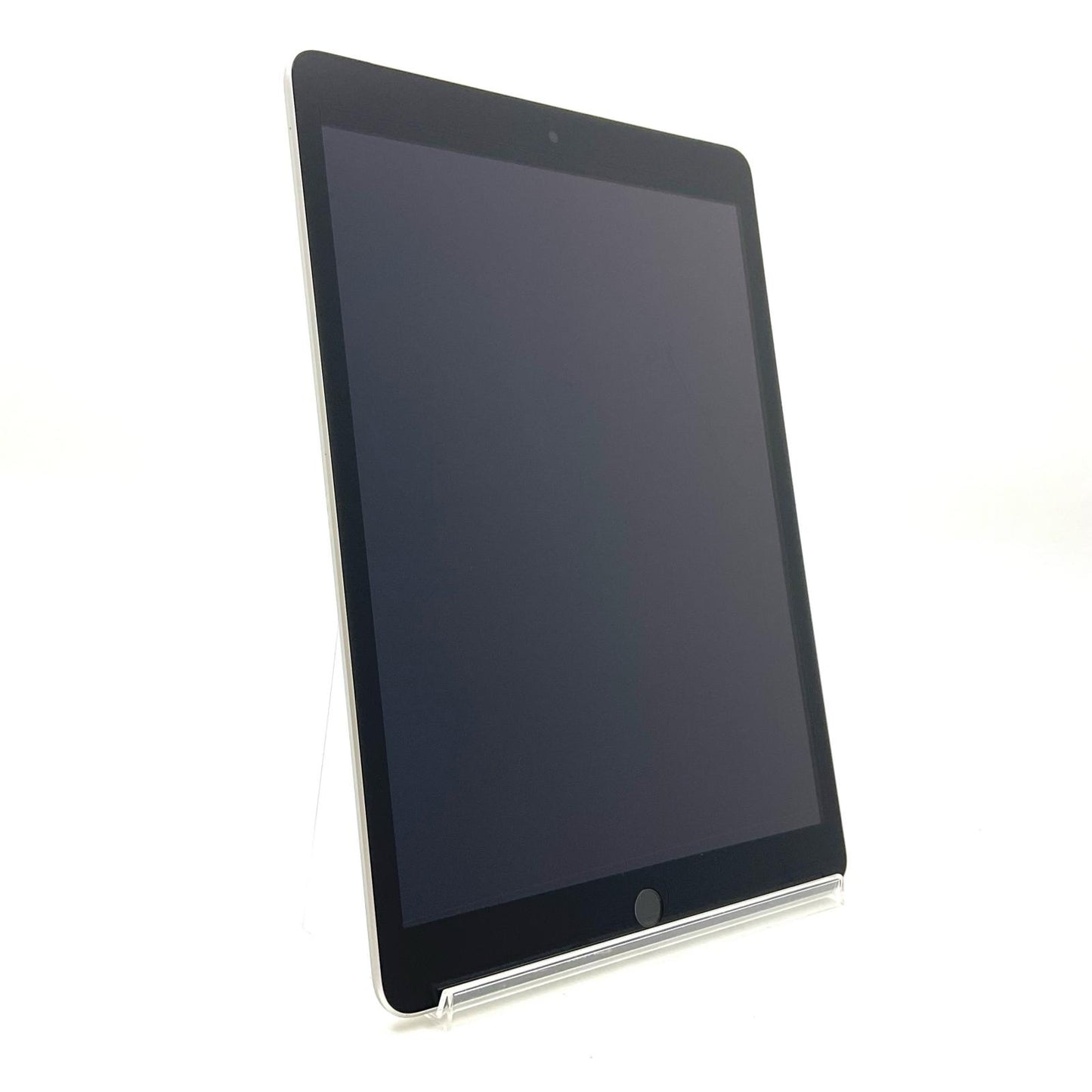 【全額返金保証】【最速発送】Apple iPad iPad 10.2インチ 第9世代 64GB シルバー WiFi+Cellular docomo 動作確認済