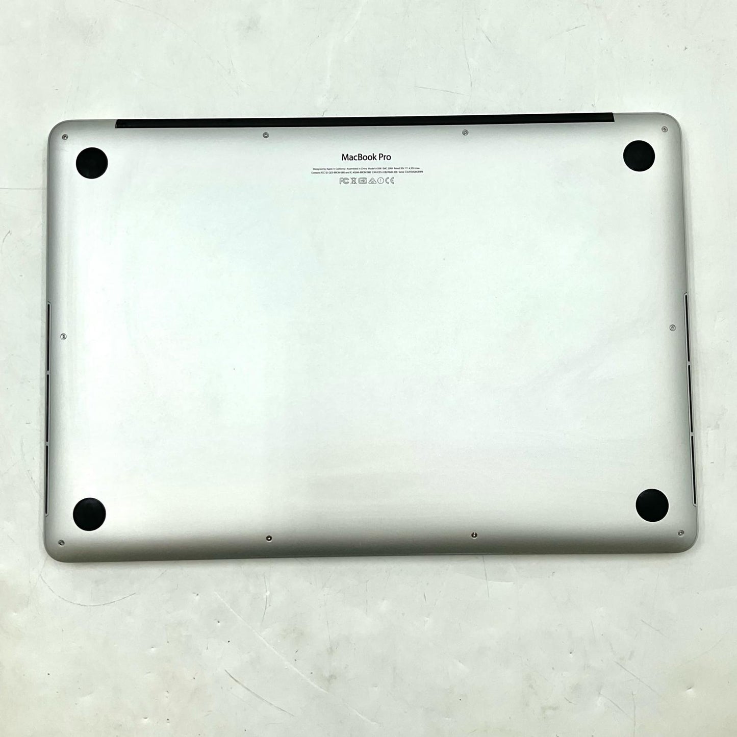 【全額返金保証】【最速発送】Apple MacBook Pro 15インチ 2015 クアッドコア intel core i7 16GB SSD 256GB シルバー 83% 動作確認済