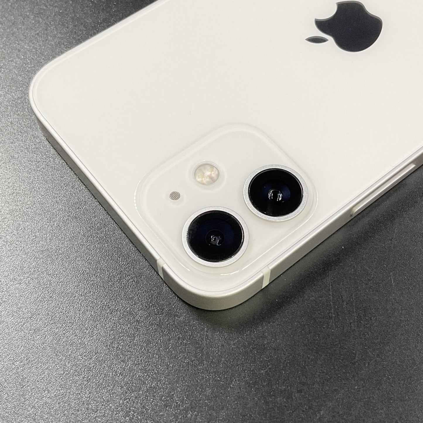 【全額返金保証】【最速発送】Apple iPhone iPhone 12 mini 64GB ホワイト Softbank SIMフリー 白ロム 動作確認済 89%