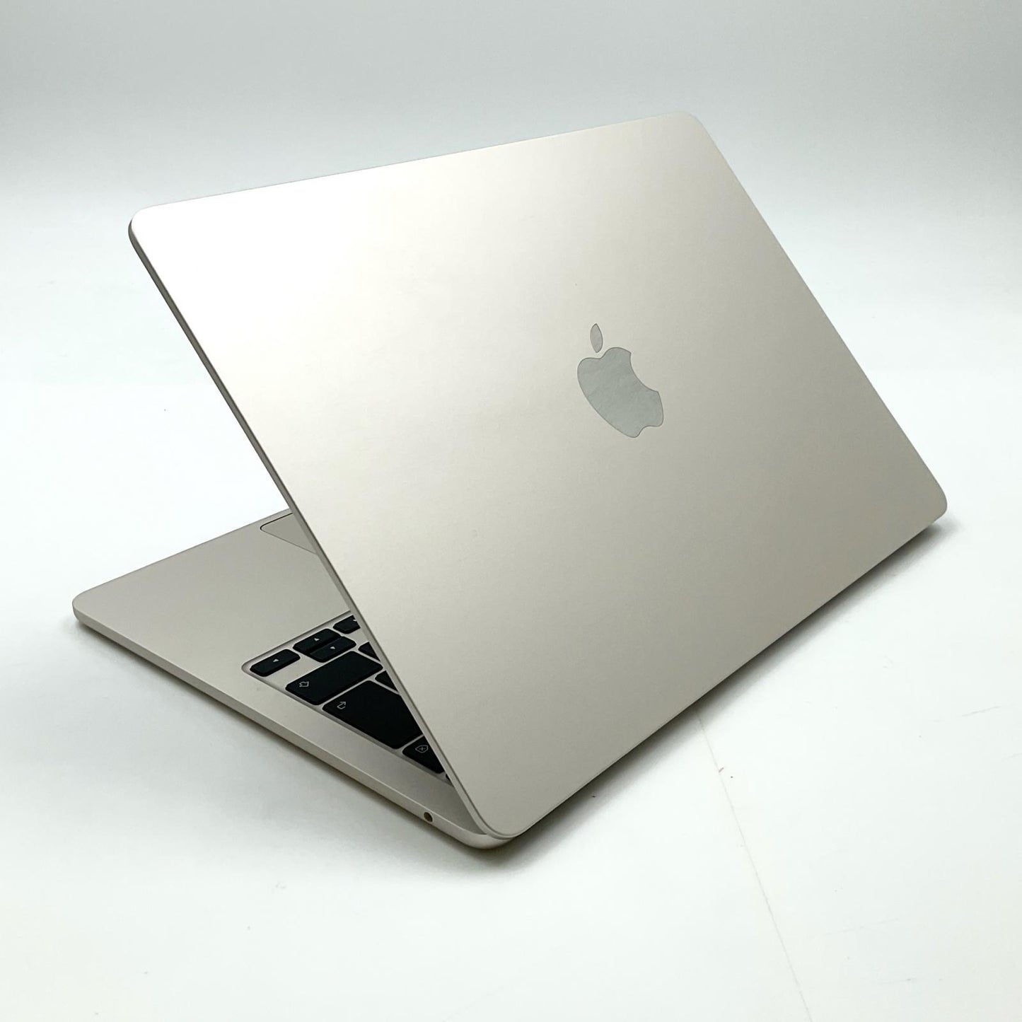 【最速発送】Apple MacBook Air 13インチ 2022 Apple M2 8GB SSD 512GB スターライト 90%【難有】