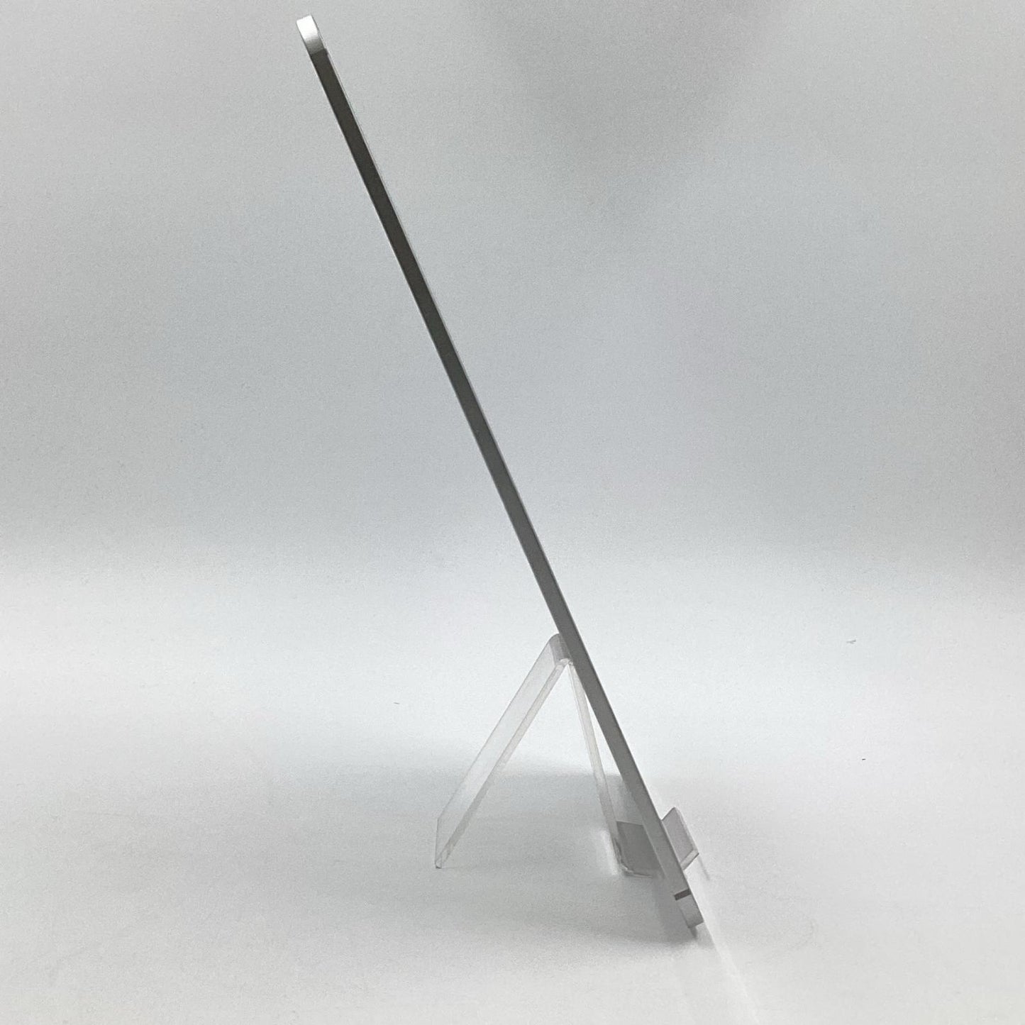 【全額返金保証】【最速発送】Apple iPad Pro 13インチ 第7世代 256GB シルバー WiFi+Cellular SIMフリー 動作確認済