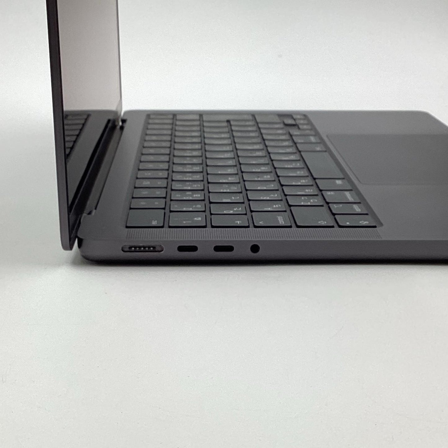 【全額返金保証】【最速発送】Apple MacBook Pro 14インチ 2023 Apple M3 Pro 18GB SSD 512GB スペースブラック 99% 美品 動作確認済