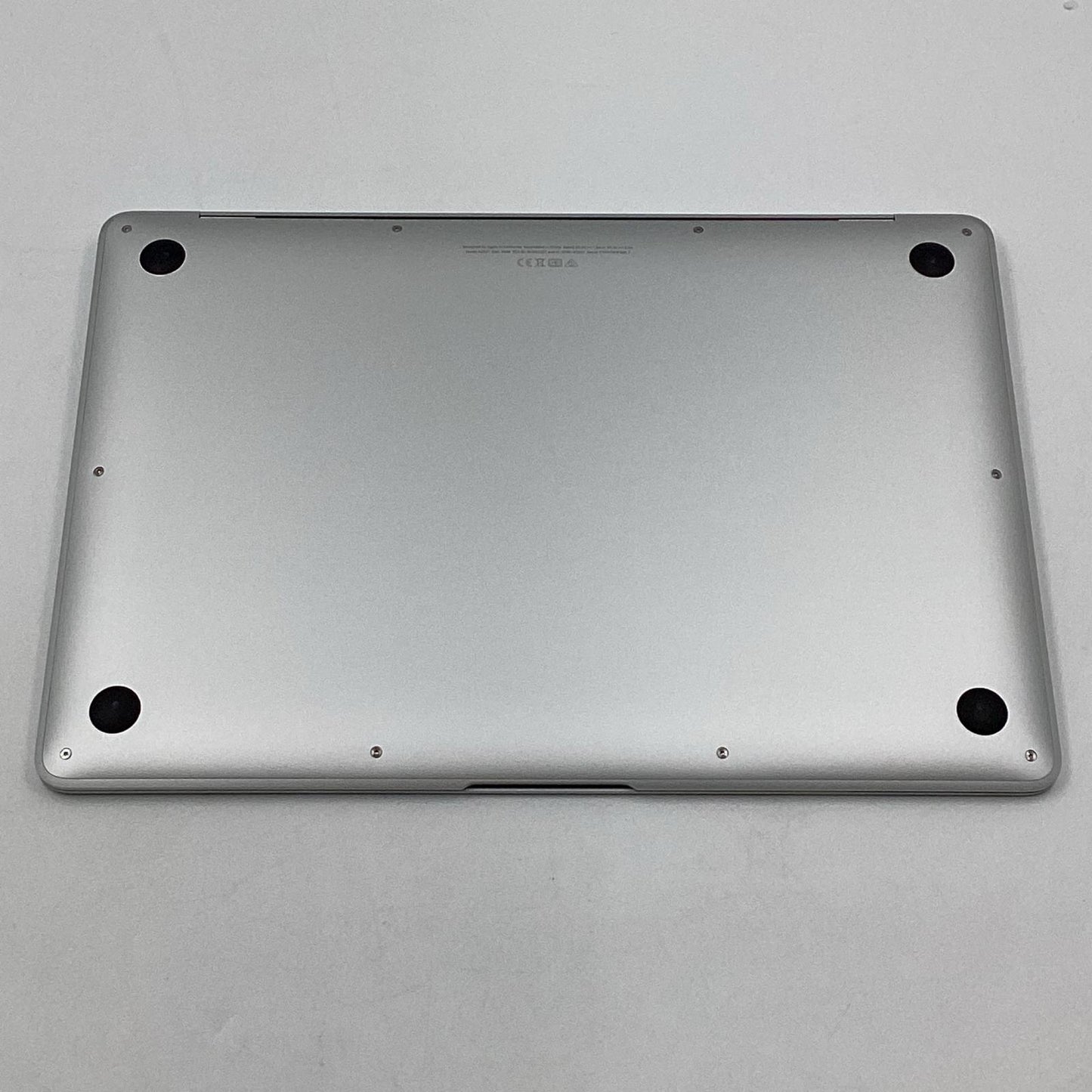 【全額返金保証】【最速発送】Apple MacBook Air 13インチ 2020 Apple M1 8GB SSD 256GB シルバー 100% 美品 動作確認済