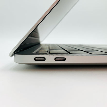 【全額返金保証】【最速発送】Apple MacBook Air 13.3インチ 2020 Apple M1 8GB SSD 256GB シルバー 83% 動作確認済