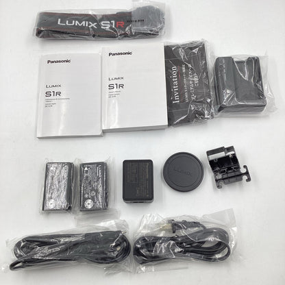【全額返金保証】【最速発送】Panasonic デジタル一眼 LUMIX DC-S1R ボディ ブラック 美品 動作確認済