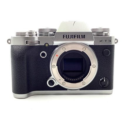 【全額返金保証】【最速発送】FUJIFILM デジタル一眼 X-T3 ボディ シルバー 動作確認済