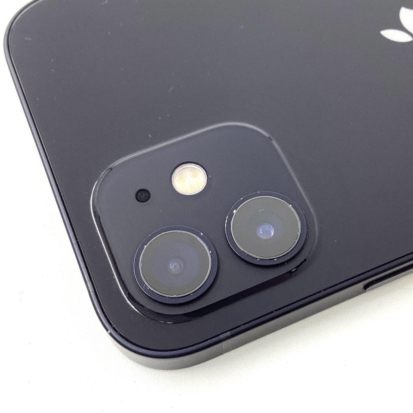 【全額返金保証】【最速発送】Apple iPhone iPhone 12 64GB ブラック au SIMフリー 白ロム 動作確認済 81%
