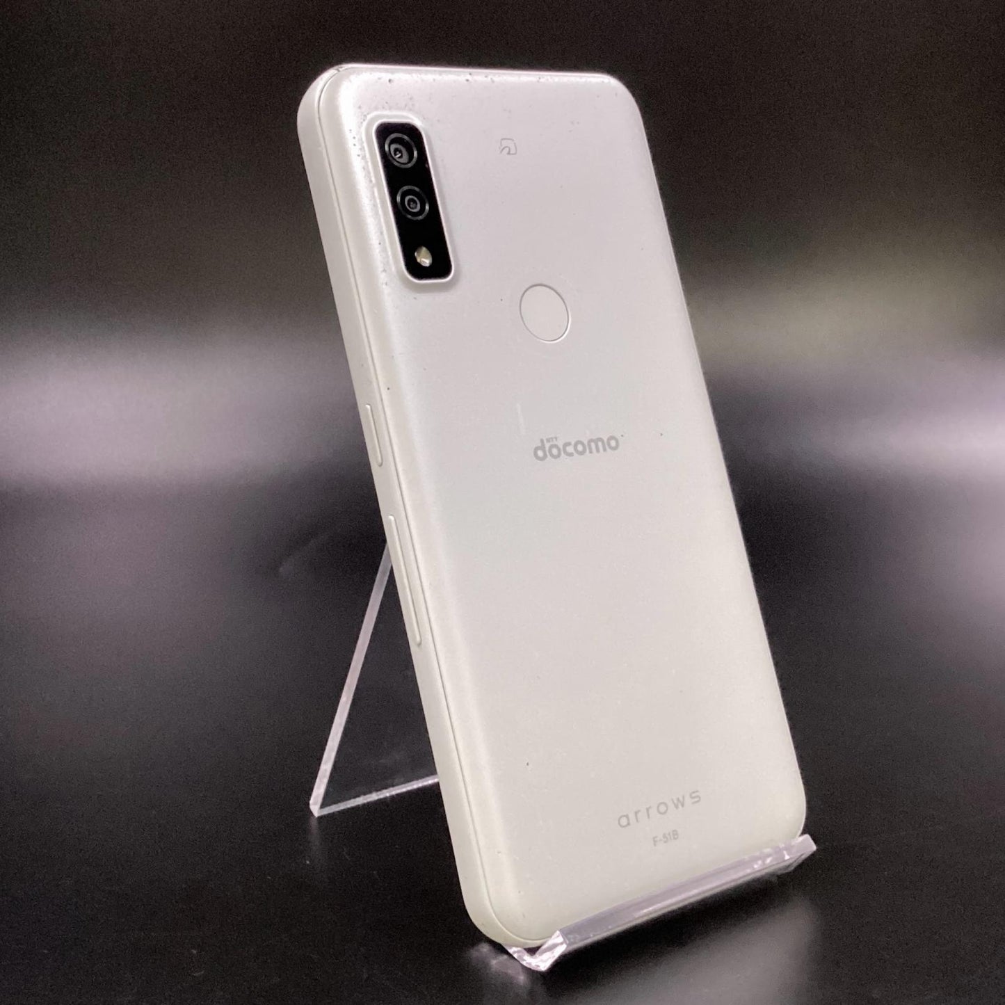 【全額返金保証】【最速発送】富士通 arrows We 64GB ホワイト docomo F-51B 白ロム 動作確認済