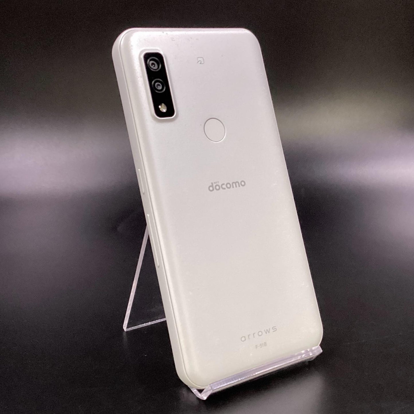 【全額返金保証】【最速発送】富士通 arrows We 64GB ホワイト docomo F-51B 白ロム 動作確認済