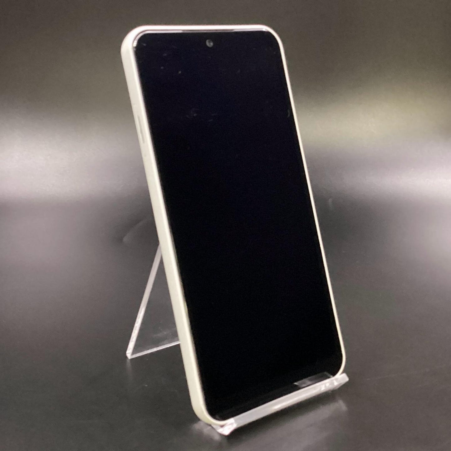 【全額返金保証】【最速発送】富士通 arrows We 64GB ホワイト docomo F-51B 白ロム 動作確認済