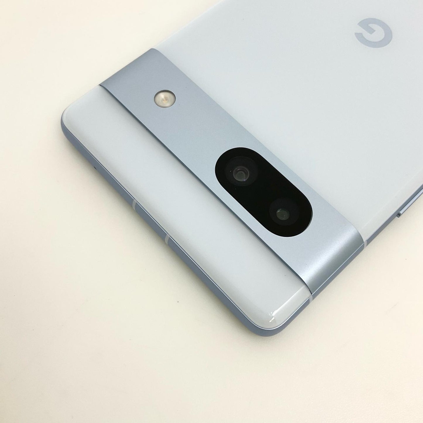 【全額返金保証】【最速発送】Google Pixel 7a 128GB Sea SIMフリー G82U8 白ロム 超美品 動作確認済