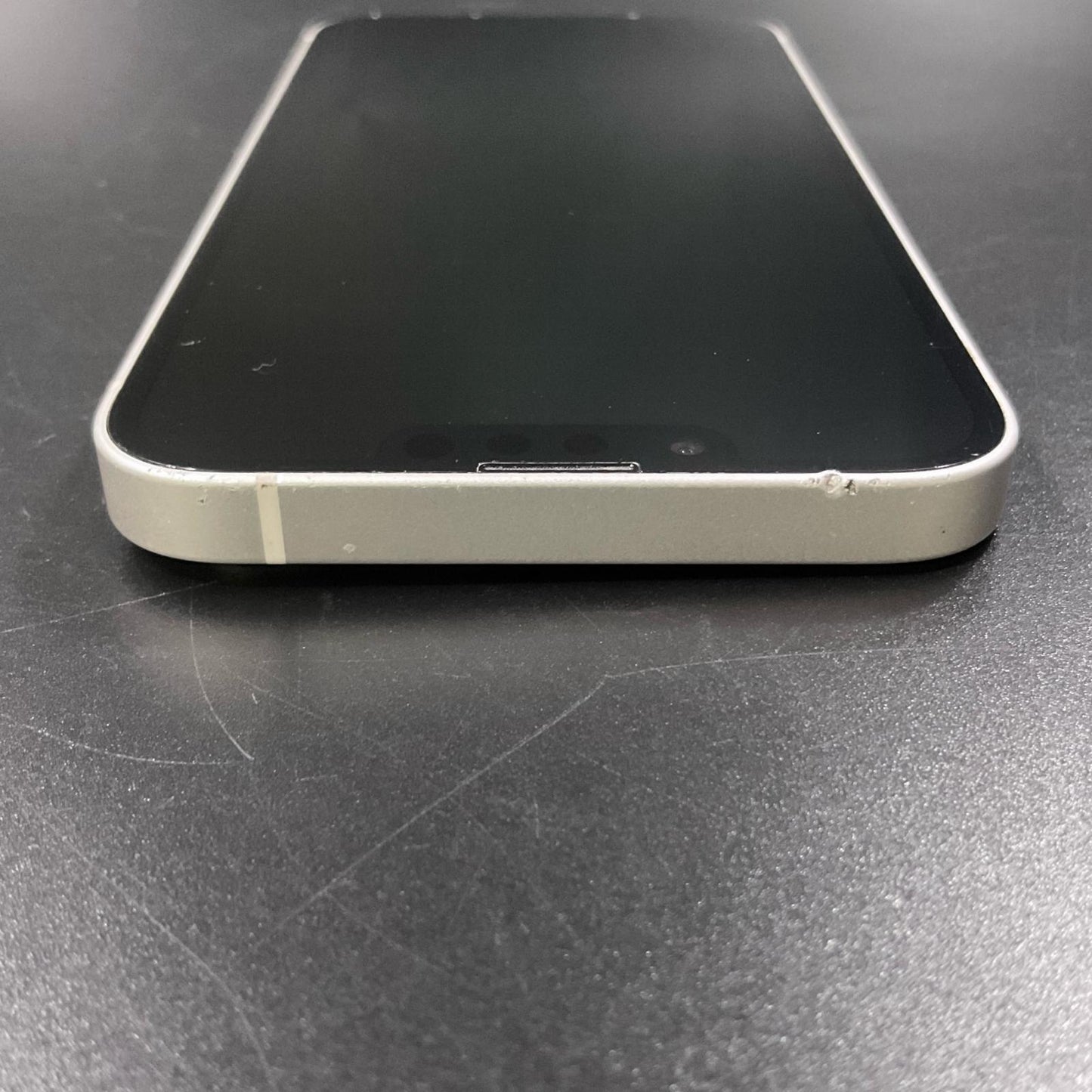 【全額返金保証】【最速発送】Apple iPhone iPhone 13 256GB スターライト Softbank 動作確認済 79%
