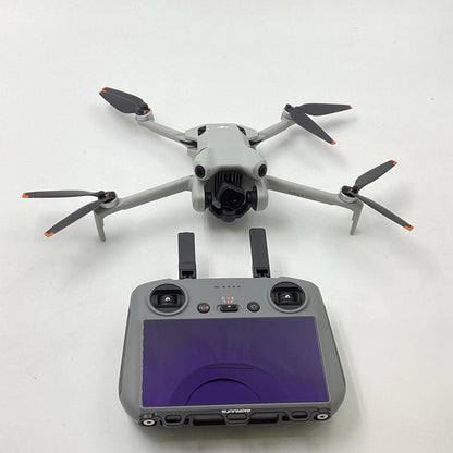 【全額返金保証】【最速発送】DJI Mini 4 Pro Fly Moreコンボ Plus（DJI RC 2付属） 美品 動作確認済