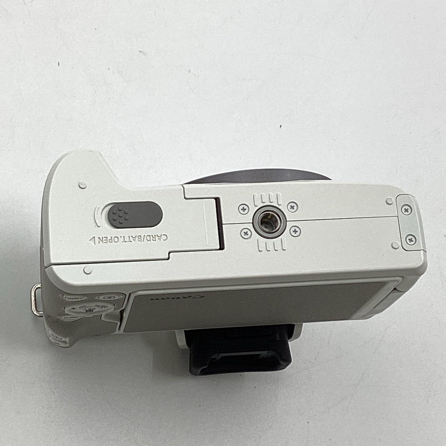 【全額返金保証】【最速発送】Canon デジタル一眼 EOS Kiss M2 ボディ [ホワイト] 美品 動作確認済