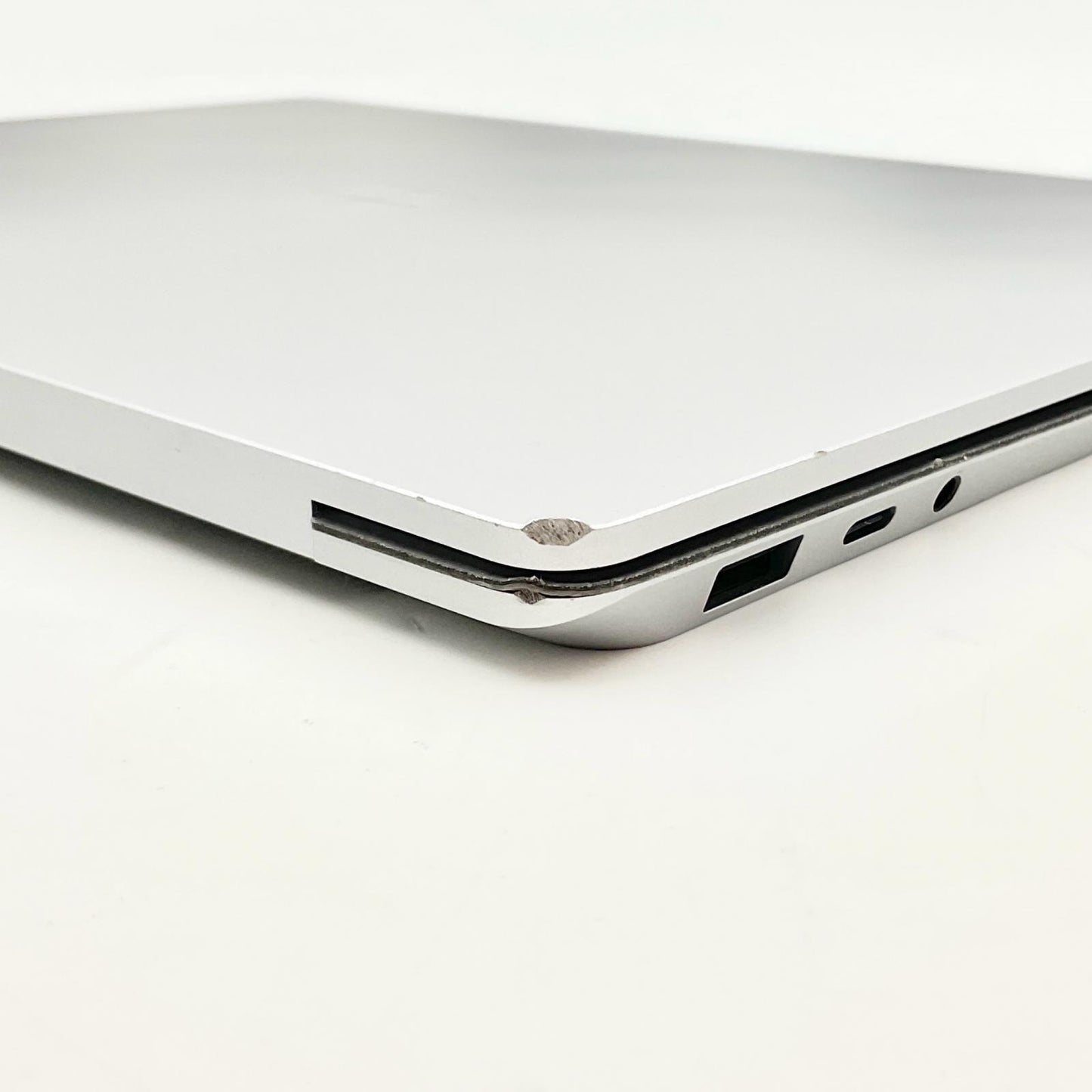 【最速発送】Microsoft Surface Laptop 4 intel core i7-1185G7 16GB M.2 SSD 512GB 78%【難有】