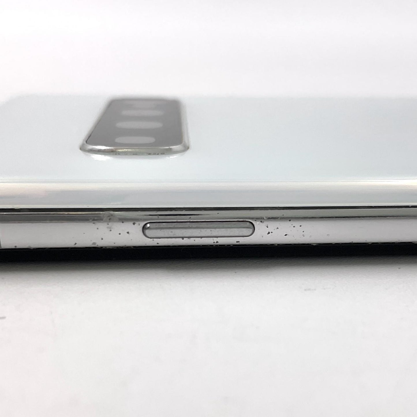 【全額返金保証】【最速発送】SAMSUNG Galaxy S10 128GB プリズムホワイト docomo SC-03L 白ロム 動作確認済