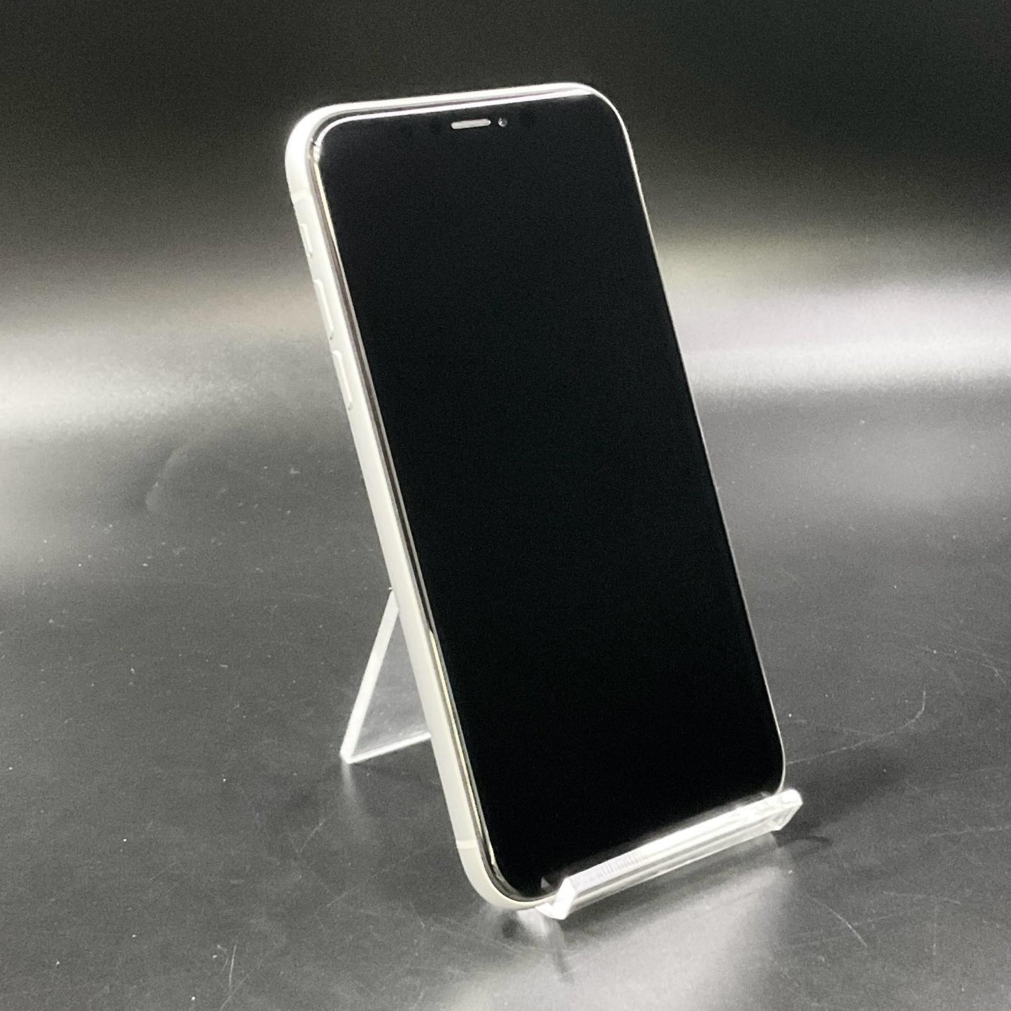 【全額返金保証】【最速発送】Apple iPhone iPhone XR 64GB ホワイト docomo 白ロム 動作確認済 77%