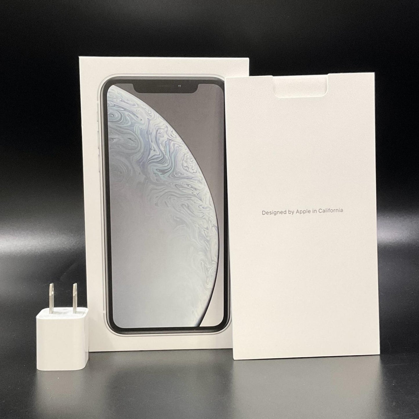【全額返金保証】【最速発送】Apple iPhone iPhone XR 64GB ホワイト docomo 白ロム 動作確認済 77%