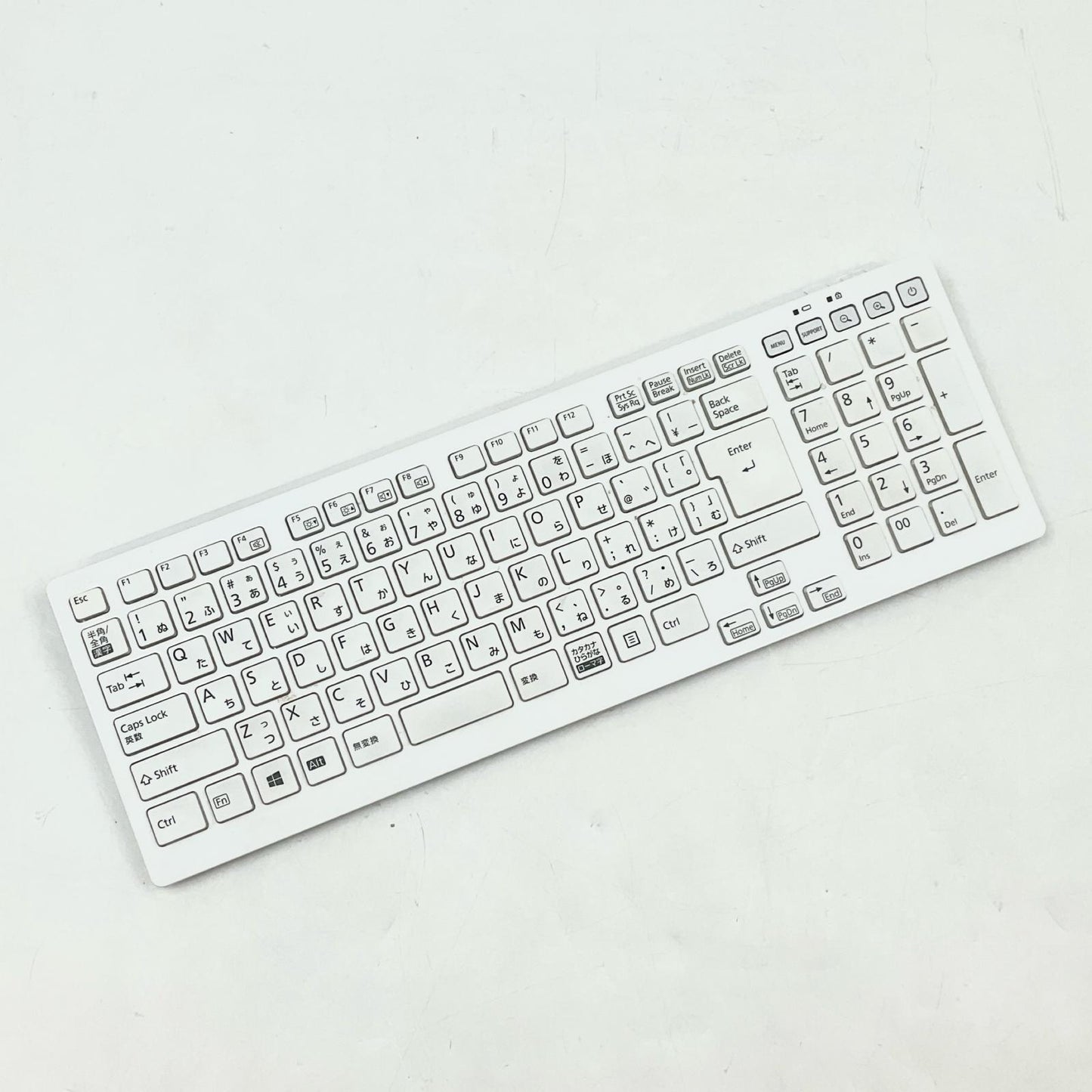 【全額返金保証】【最速発送】FUJITSU ESPRIMO FH70/D3 FMVF70D3W  23.8インチ intel core i7-8565U 4GB M.2 SSD 512GB 動作確認済