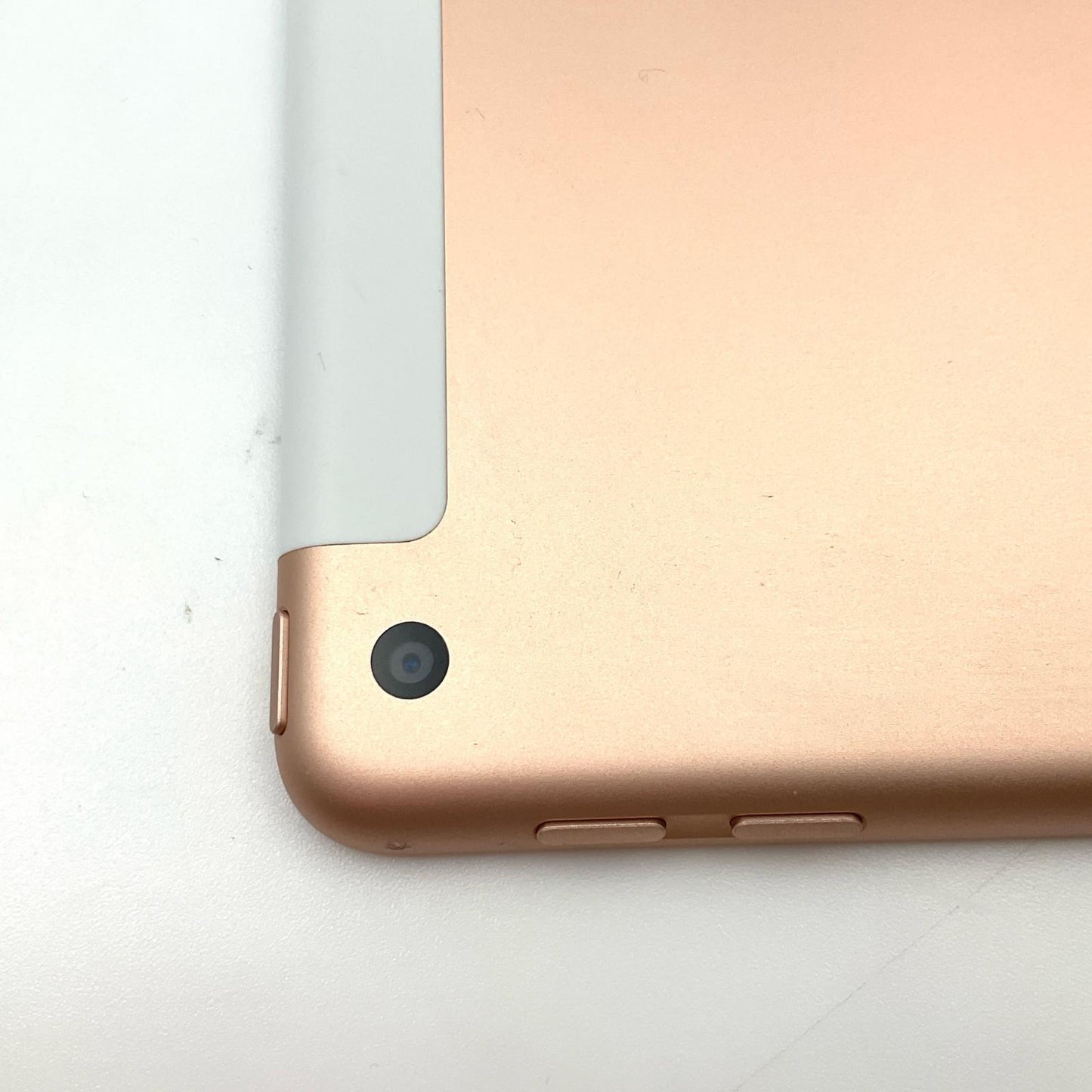 【全額返金保証】【最速発送】Apple iPad iPad 第6世代 32GB ピンク WiFi+Cellular au 白ロム 動作確認済