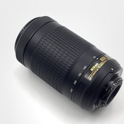 【全額返金保証】【最速発送】Nikon AF-P DX NIKKOR 70-300mm f/4.5-6.3G ED VR 美品 動作確認済