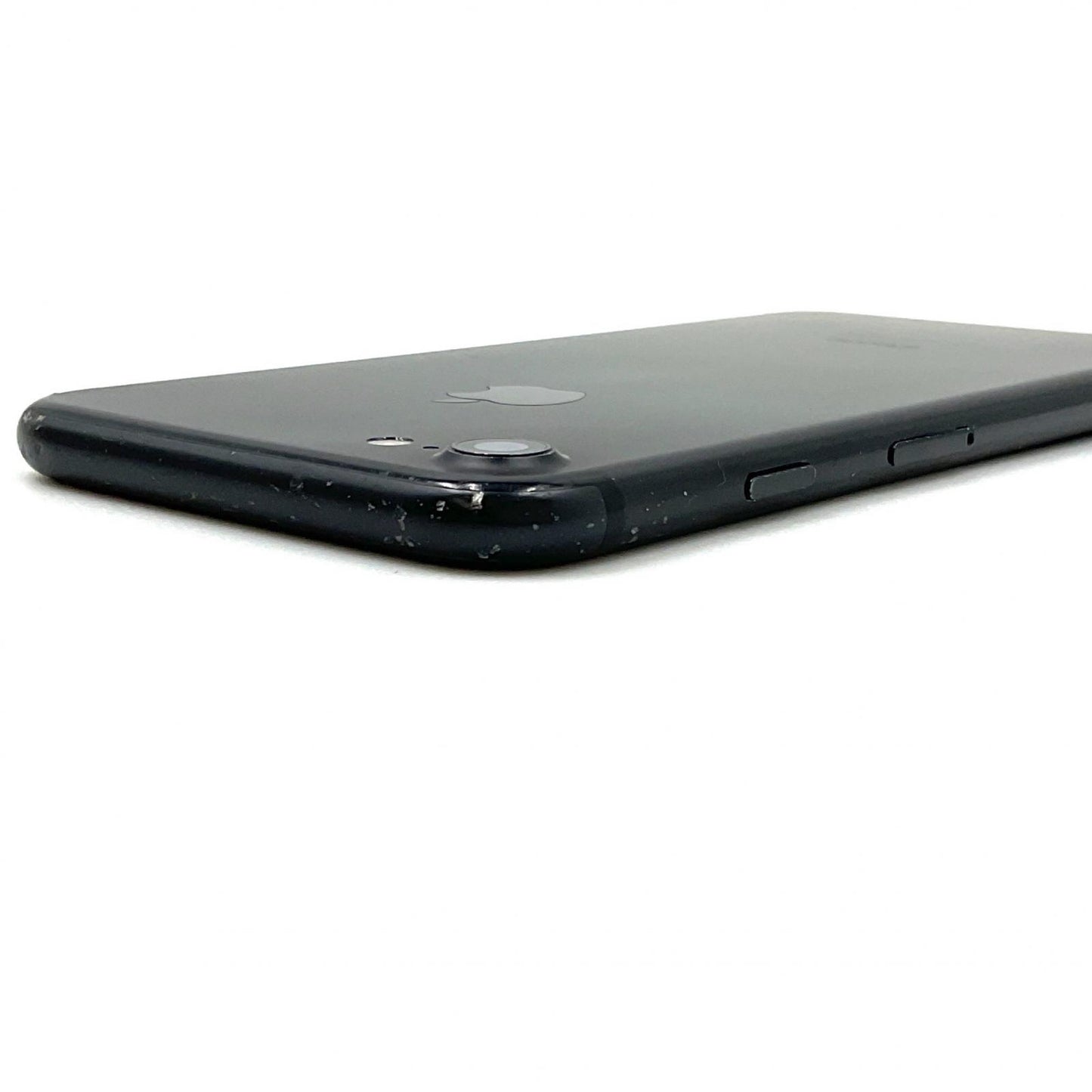 【全額返金保証】【最速発送】Apple iPhone iPhone 7 32GB ブラック au 白ロム 動作確認済 86%