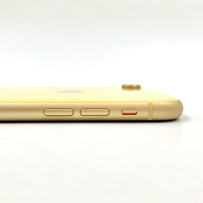【全額返金保証】【最速発送】Apple iPhone iPhone XR 64GB イエロー au 白ロム 動作確認済 82%