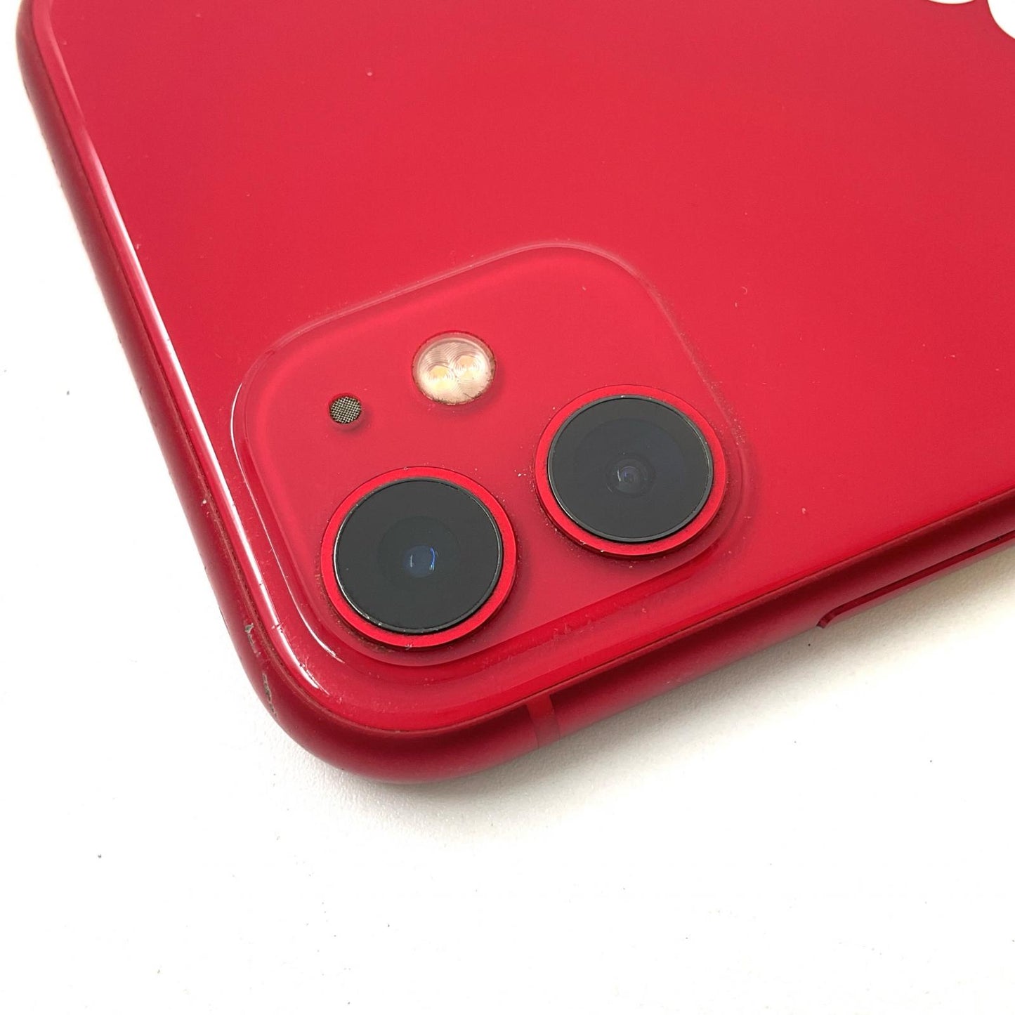 【全額返金保証】【最速発送】Apple iPhone iPhone 11 128GB (PRODUCT)RED docomo 白ロム 動作確認済 60%