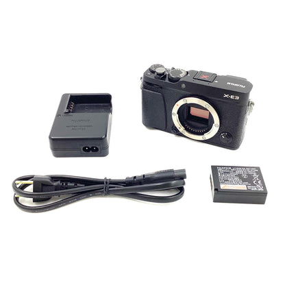 【全額返金保証】【最速発送】FUJIFILM デジタル一眼 FUJIFILM X-E3 ボディ ブラック 美品 動作確認済