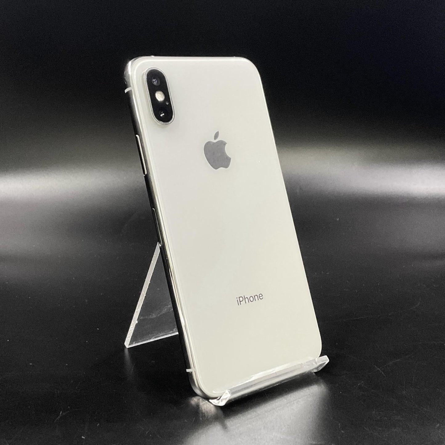 【全額返金保証】【最速発送】Apple iPhone iPhone XS 256GB シルバー au 白ロム 動作確認済 93%