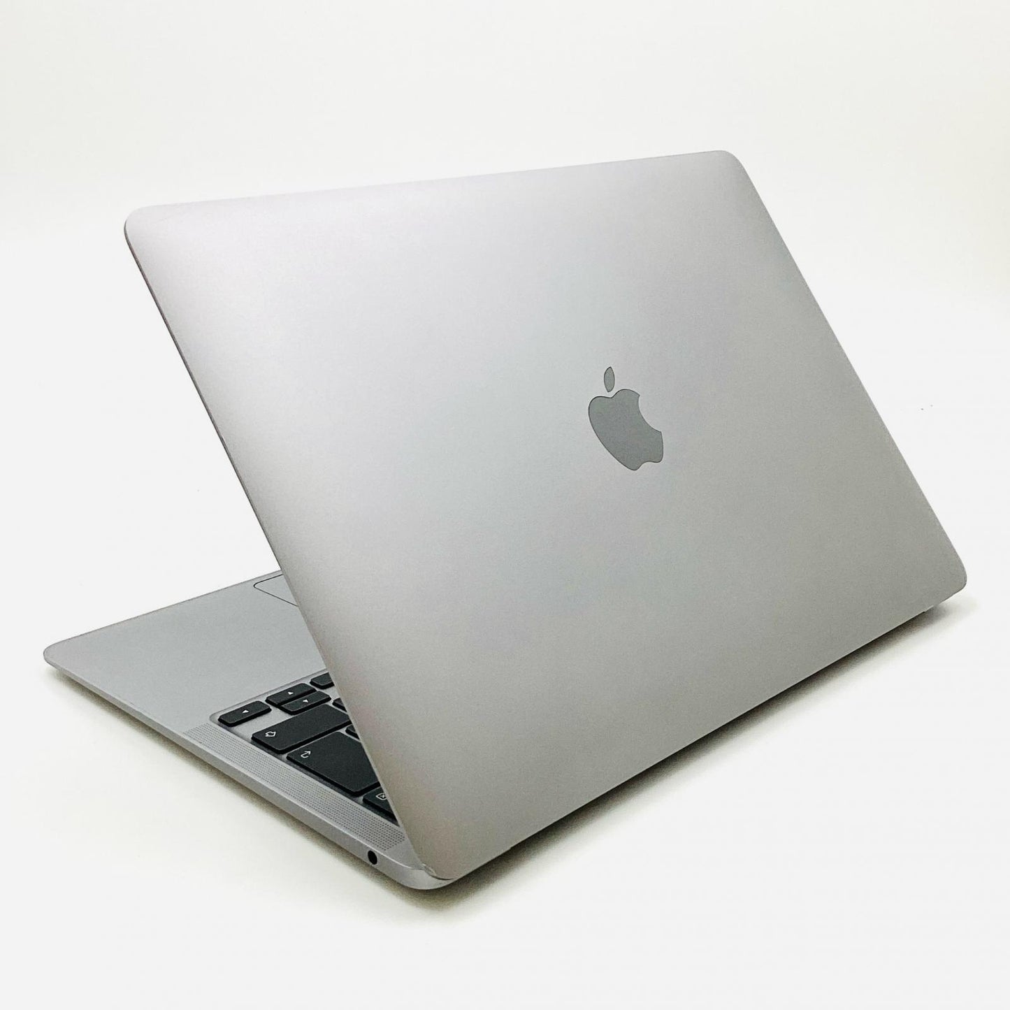 【全額返金保証】【最速発送】Apple MacBook Air 13.3インチ 2020 1.1GHz デュアルコア Intel Core i3 8GB SSD 256GB スペースグレイ 92.7% 動作確認済
