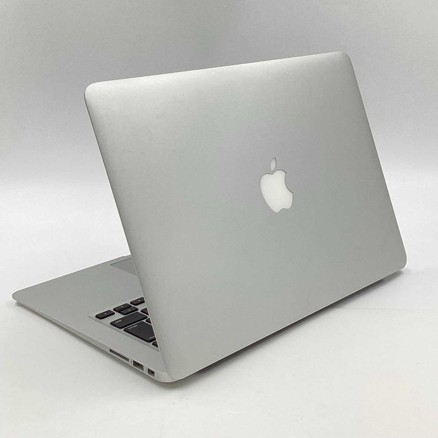 【最速発送】Apple MacBook Air 13インチ 2013 1.3 GHz デュアルコアIntel Core i5 4GB SSD 128GB シルバー【難有】